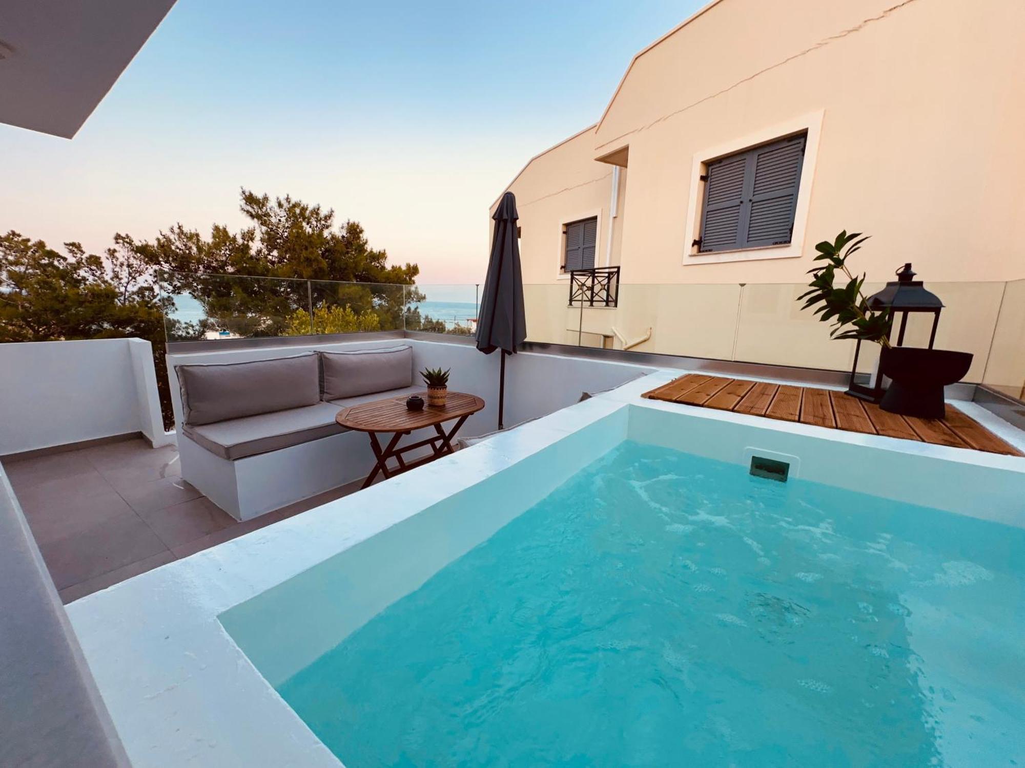 Theros Luxury Ferienhaus *